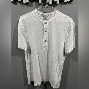 Men’s Small Calvin Klein T-Shirt
